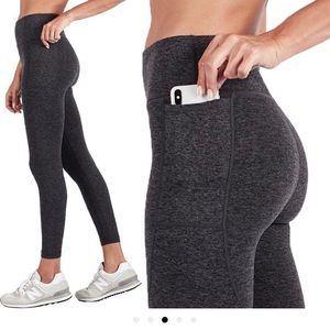 Vuori Elevation 7/8 performance Leggings